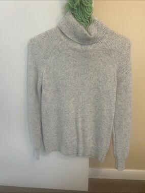 LOFT Light Gray Ribbed Turtleneck Sweater